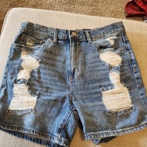 Woman's Shorts